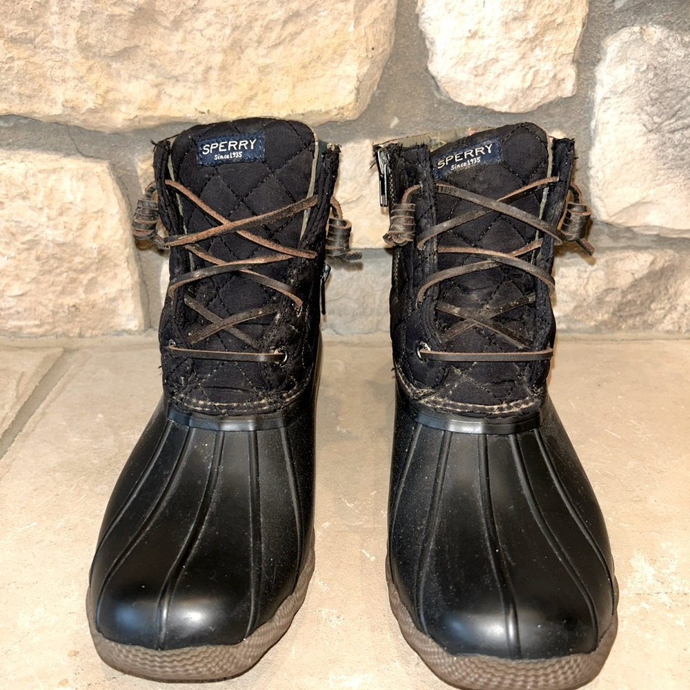 Women’s Sperry Saltwater Quilted Duck Boots